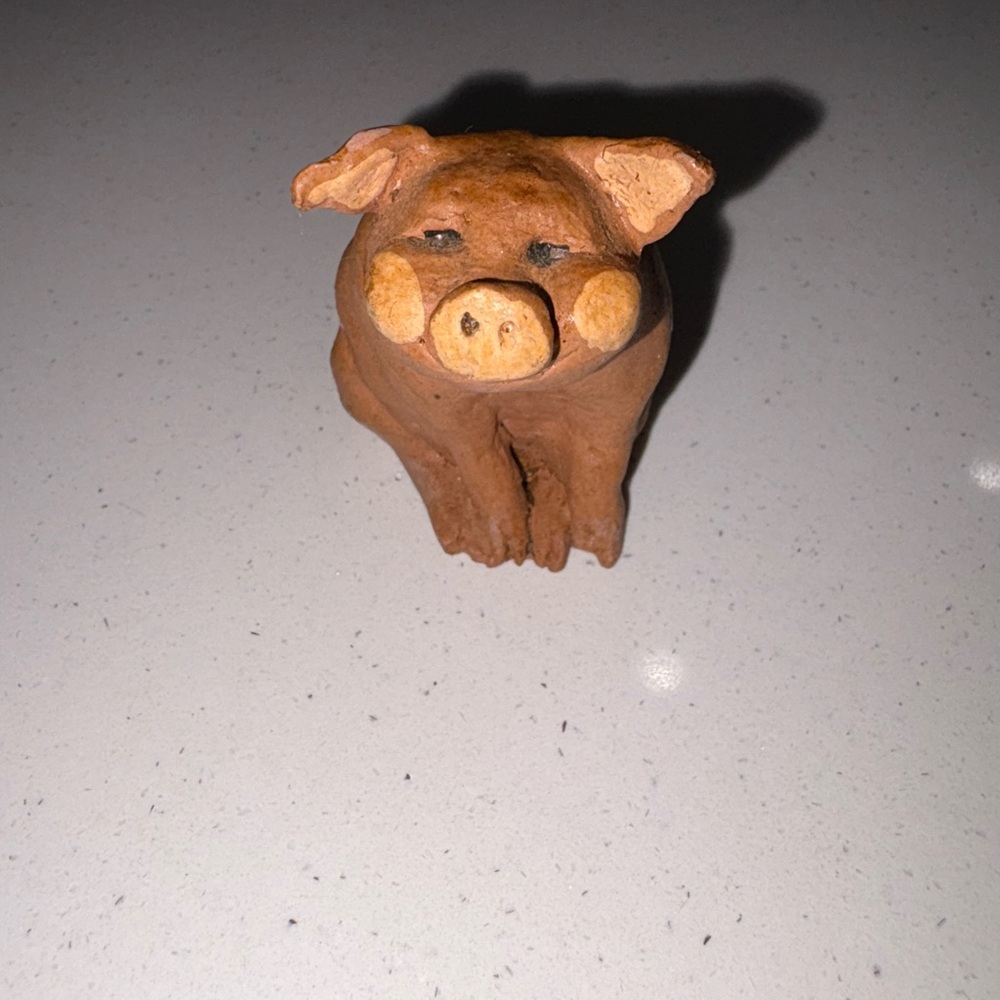 Cute Mini carved painted pig figurine Piggy pink decorative curio